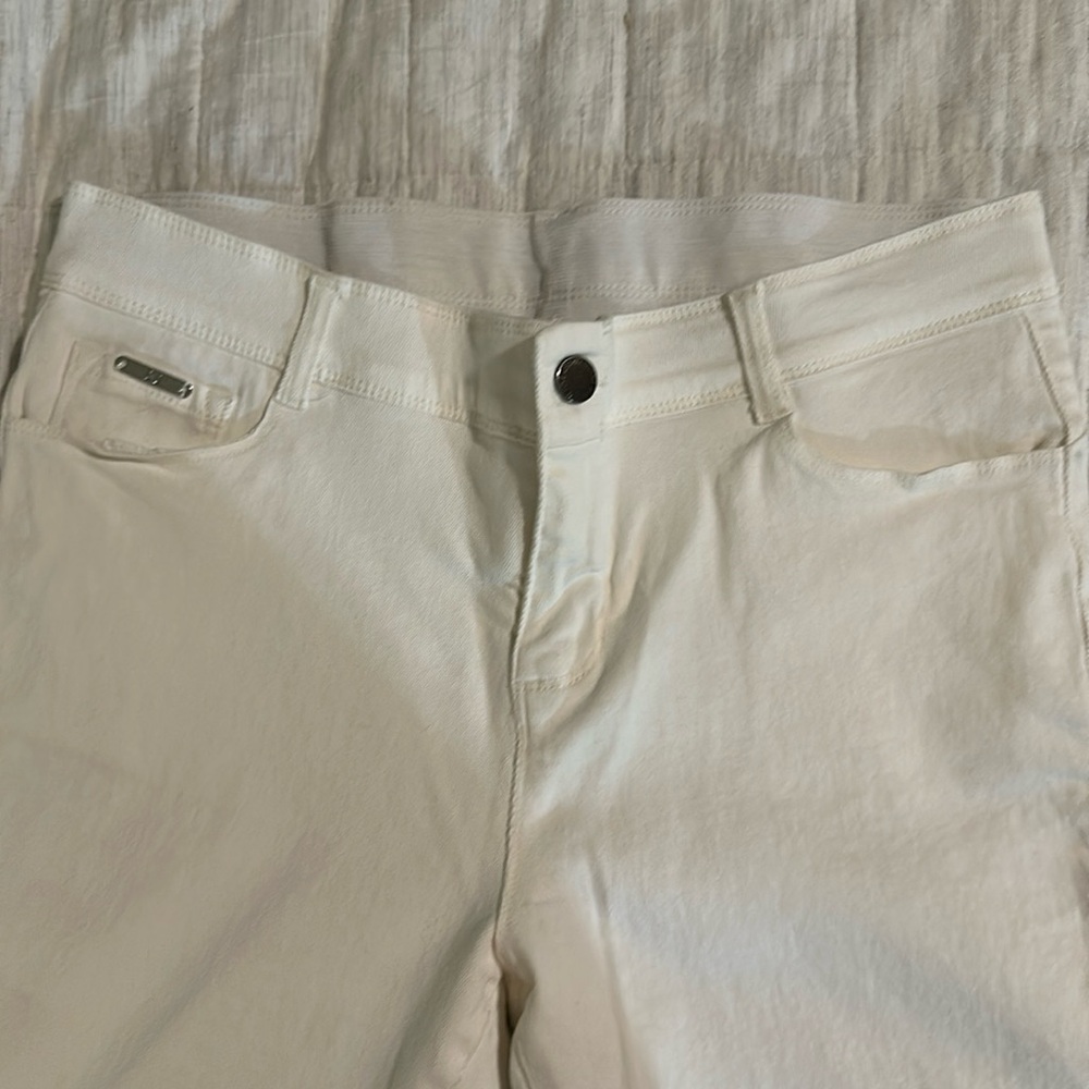 Coco & Carmen OMG ZoeyZip Wide Leg Jeans - Winter White like new
